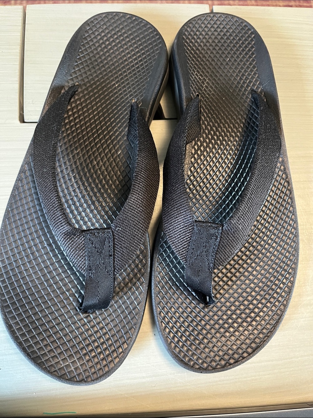 Chaco Black Sandals Sz 8
